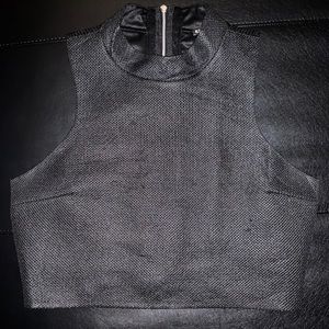 Black Sleeveless Crop Top